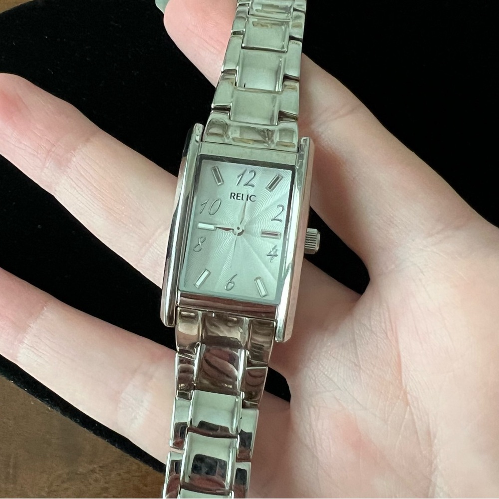 Relic Women’s Rectangle Silver Tone Stainless Steel 50M Water Resistant Watch